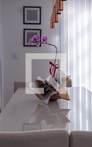 Casa para alugar com 250m², 3 quartos e 6 vagas Casa para alugar com 250m², 3 quartos e 6 vagasSala de Jantar