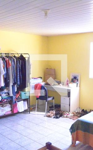 Casa à venda com 290m², 3 quartos e 2 vagasQuarto 3