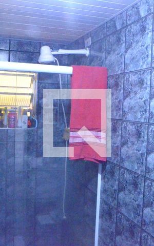 Casa à venda com 290m², 3 quartos e 2 vagasBanheiro 2