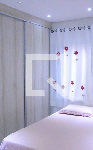 Casa à venda com 290m², 3 quartos e 2 vagasSuíte