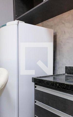 Apartamento à venda com 29m², 1 quarto e 1 vaga Apartamento à venda com 29m², 1 quarto e 1 vagaCozinha