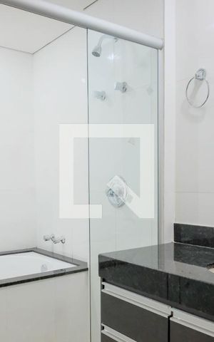 Apartamento à venda com 29m², 1 quarto e 1 vaga Apartamento à venda com 29m², 1 quarto e 1 vagaBanheiro