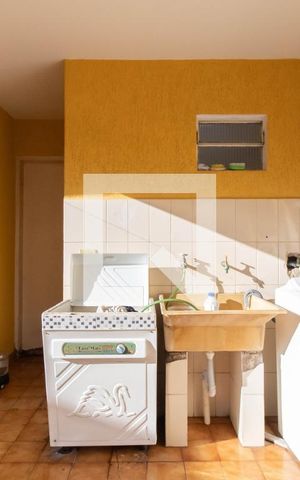 Casa à venda com 250m², 4 quartos e 4 vagas Casa à venda com 250m², 4 quartos e 4 vagasÁrea de Serviço
