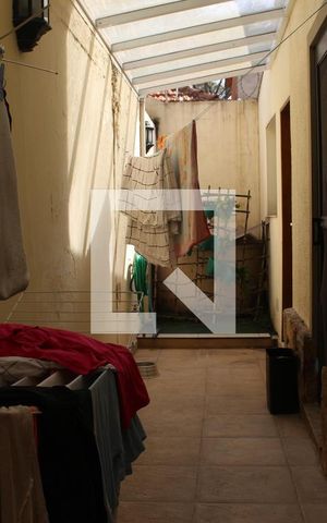 Casa de condomínio para alugar com 290m², 5 quartos e 3 vagasCorredor, acesso à sala de jantar, cozinha e área de serviço