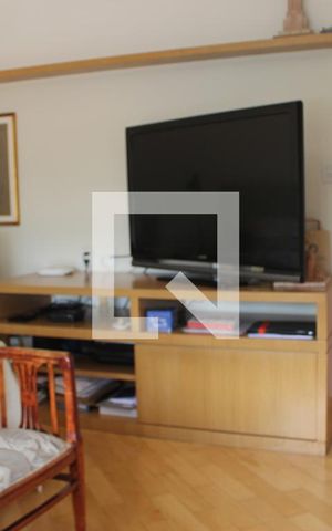 Casa de condomínio para alugar com 290m², 5 quartos e 3 vagasSuíte 1 