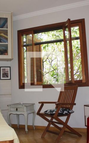 Casa de condomínio para alugar com 290m², 5 quartos e 3 vagasQuarto 1