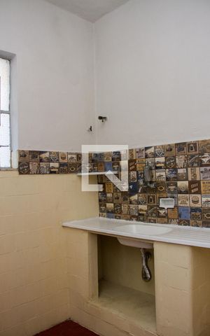 Casa de condomínio para alugar com 78m², 2 quartos e 1 vagaCozinha