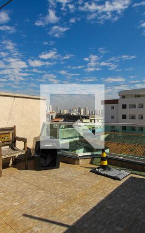 Casa de condomínio à venda com 190m², 3 quartos e 2 vagas Casa de condomínio à venda com 190m², 3 quartos e 2 vagasSacada