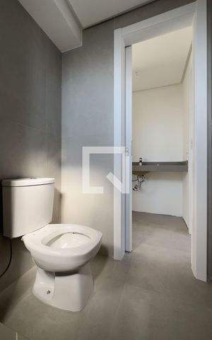 Apartamento à venda com 125m², 3 quartos e 3 vagas Apartamento à venda com 125m², 3 quartos e 3 vagasBanheiro Demi-suíte