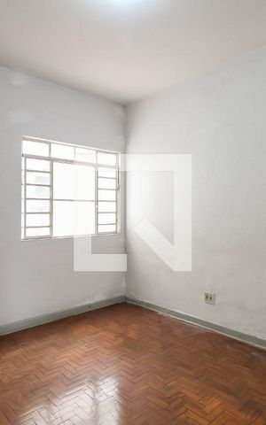 Apartamento para alugar com 55m², 2 quartos e sem vaga Apartamento para alugar com 55m², 2 quartos e sem vagaSala