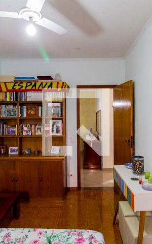 Casa à venda com 300m², 3 quartos e 3 vagasQuarto 1