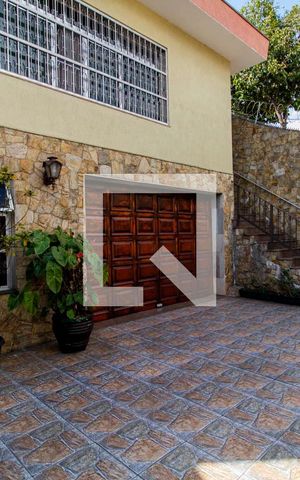 Casa à venda com 300m², 3 quartos e 3 vagasGaragem 