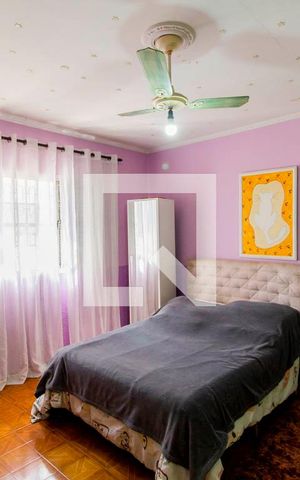 Casa à venda com 300m², 3 quartos e 3 vagasQuarto 2