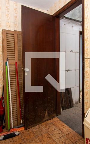 Casa à venda com 261m², 4 quartos e 4 vagasÁrea de Serviço