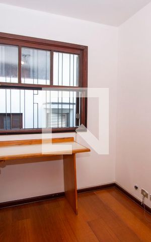 Casa à venda com 261m², 4 quartos e 4 vagasQuarto 1