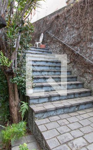 Casa à venda com 261m², 4 quartos e 4 vagasQuintal