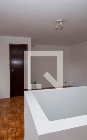 Casa à venda com 261m², 4 quartos e 4 vagasÁrea comum - Salão de festas