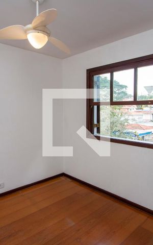 Casa à venda com 261m², 4 quartos e 4 vagasQuarto 3