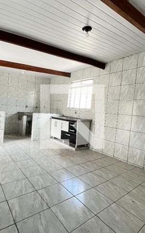 Casa para alugar com 80m², 2 quartos e 1 vaga Casa para alugar com 80m², 2 quartos e 1 vagaCozinha