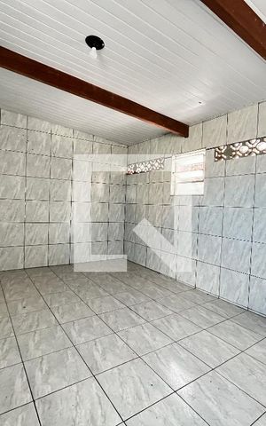 Casa para alugar com 80m², 2 quartos e 1 vaga Casa para alugar com 80m², 2 quartos e 1 vagaCozinha