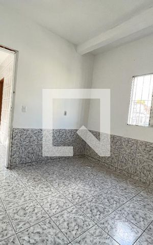 Casa para alugar com 80m², 2 quartos e 1 vaga Casa para alugar com 80m², 2 quartos e 1 vagaQuarto 2