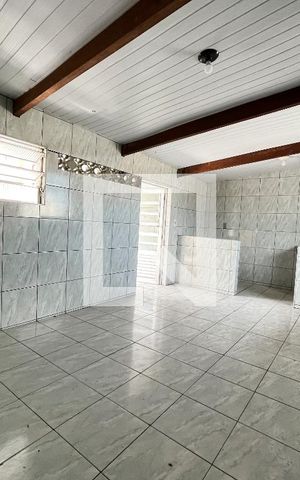 Casa para alugar com 80m², 2 quartos e 1 vaga Casa para alugar com 80m², 2 quartos e 1 vagaCozinha