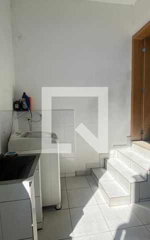 Casa para alugar com 100m², 2 quartos e 1 vagaÁrea de Serviço
