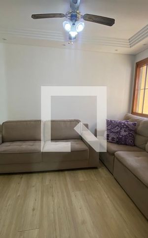 Casa para alugar com 100m², 2 quartos e 1 vagaSala