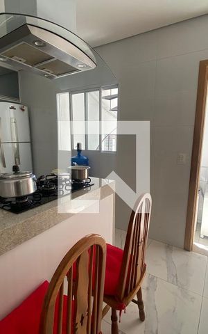 Casa para alugar com 100m², 2 quartos e 1 vagaCozinha