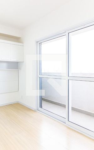 Apartamento para alugar com 26m², 1 quarto e sem vaga Apartamento para alugar com 26m², 1 quarto e sem vagaQuarto