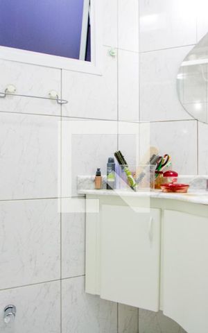 Apartamento à venda com 115m², 3 quartos e 2 vagas Apartamento à venda com 115m², 3 quartos e 2 vagasBanheiro do quarto 1