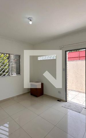 Casa à venda com 250m², 2 quartos e 4 vagasQuarto 2