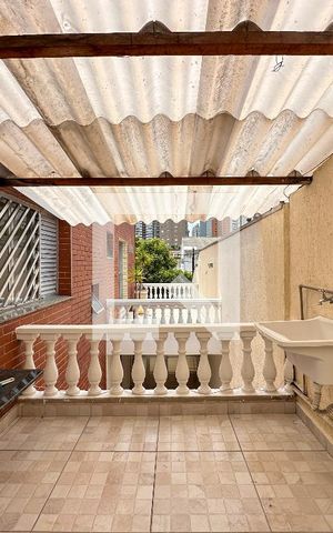 Casa à venda com 250m², 2 quartos e 4 vagasÁrea de Serviço