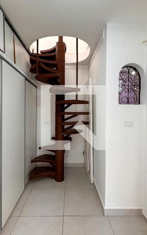 Casa à venda com 250m², 2 quartos e 4 vagasQuintal