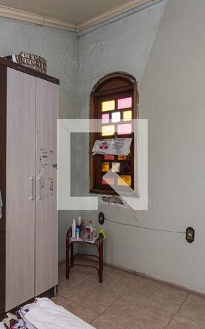 Casa à venda com 298m², 4 quartos e 2 vagasQuarto 4