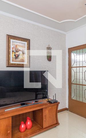 Casa à venda com 298m², 4 quartos e 2 vagasSala de TV