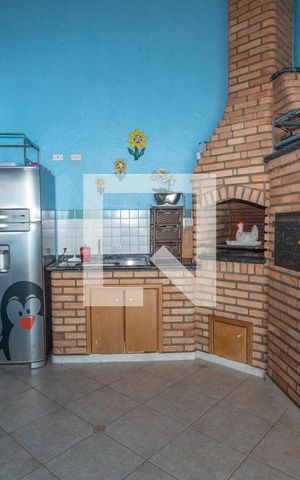 Casa à venda com 199m², 3 quartos e 3 vagas Casa à venda com 199m², 3 quartos e 3 vagasChurrasqueira