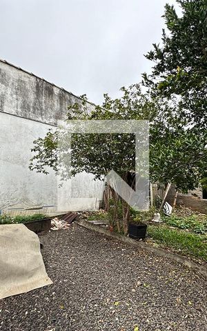 Casa à venda com 60m², 2 quartos e 1 vagaQuintal