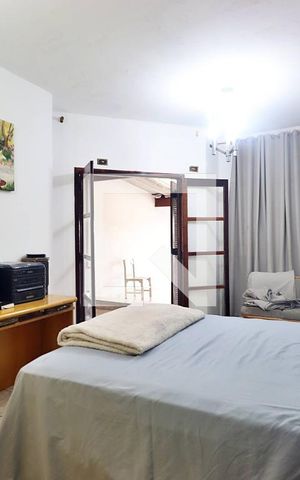 Casa à venda com 235m², 3 quartos e 4 vagasQuarto 1 - Suíte