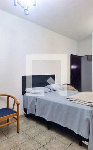 Casa à venda com 235m², 3 quartos e 4 vagasQuarto 1 - Suíte
