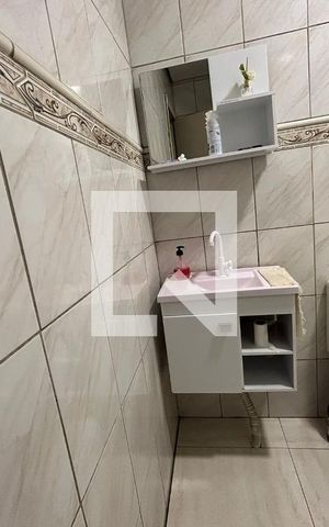 Casa para alugar com 200m², 3 quartos e 1 vaga Casa para alugar com 200m², 3 quartos e 1 vagaBanheiro