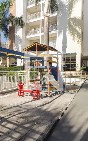 Apartamento à venda com 72m², 3 quartos e 1 vaga Apartamento à venda com 72m², 3 quartos e 1 vagaCondomínio - Playground