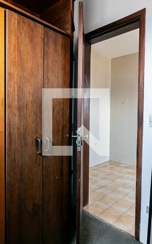 Apartamento para alugar com 122m², 3 quartos e 2 vagasQuarto de Serviço
