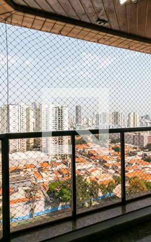 Apartamento para alugar com 122m², 3 quartos e 2 vagasVaranda