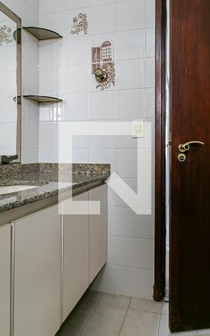 Apartamento para alugar com 122m², 3 quartos e 2 vagasBanheiro 2