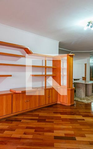 Apartamento para alugar com 122m², 3 quartos e 2 vagasSala