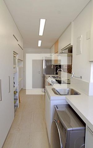 Apartamento à venda com 92m², 2 quartos e 2 vagas Apartamento à venda com 92m², 2 quartos e 2 vagasÁrea de Serviço