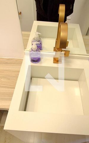 Apartamento à venda com 92m², 2 quartos e 2 vagas Apartamento à venda com 92m², 2 quartos e 2 vagasLavabo