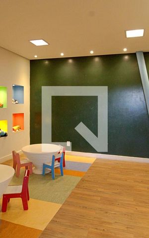 Apartamento à venda com 92m², 2 quartos e 2 vagas Apartamento à venda com 92m², 2 quartos e 2 vagasBrinquedoteca