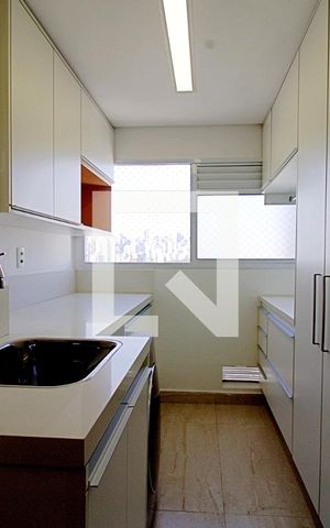 Apartamento à venda com 92m², 2 quartos e 2 vagas Apartamento à venda com 92m², 2 quartos e 2 vagasÁrea de Serviço